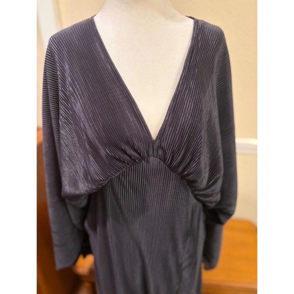 Victoria Dunn Charcoal Grey Pleated V-Neck Cape Sleeve Maxi Dress XS